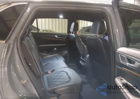 2024 Volkswagen Atlas Cross Sport 2.0T Sel Premium R-Line z USA, uszkodzony, nr VIN 1V2FE2CAXRC204181